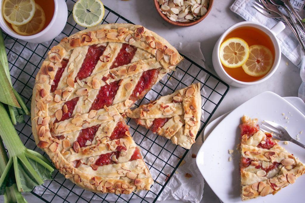 Vegan Rhubarb Pie with Coconut Cream