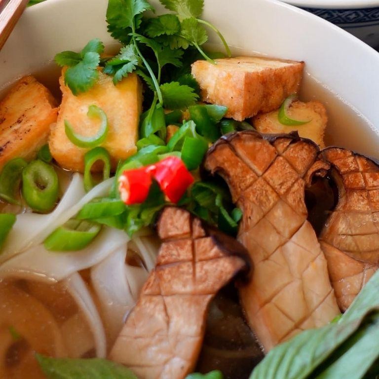 Vietnamese Tofu Pho (Phở Chay)