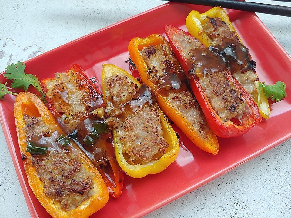 Xiu Mai Stuffed Bell Peppers